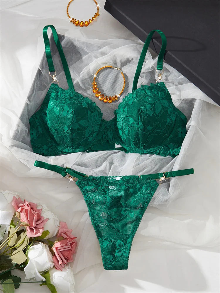 Emerald Bloom Lace Lingerie Set