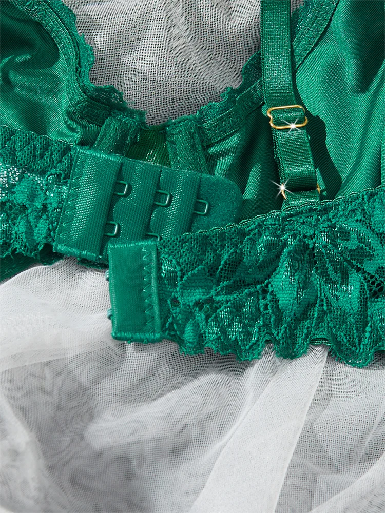 Emerald Bloom Lace Lingerie Set