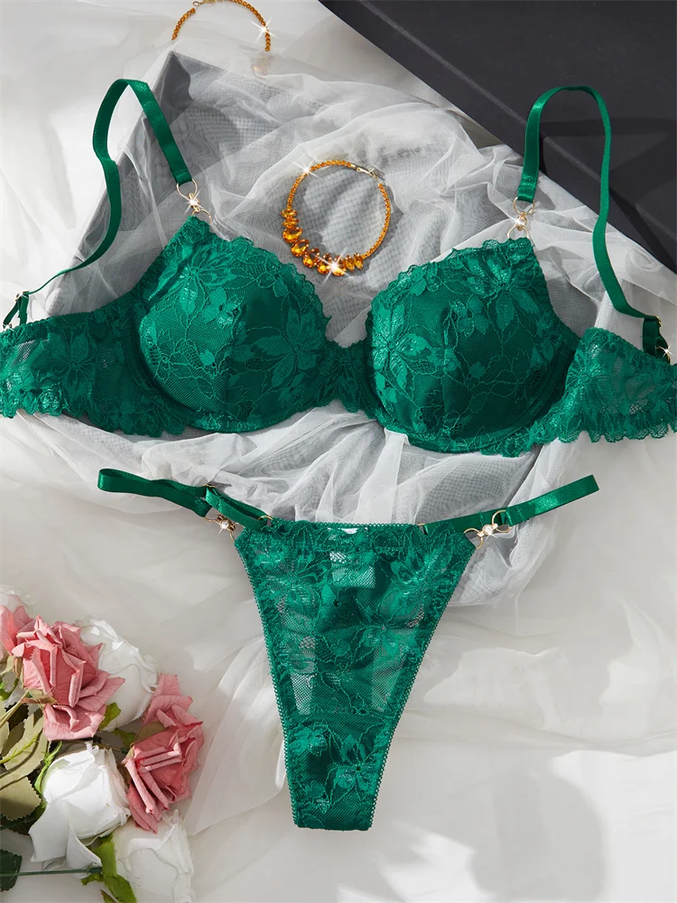 Emerald Bloom Lace Lingerie Set