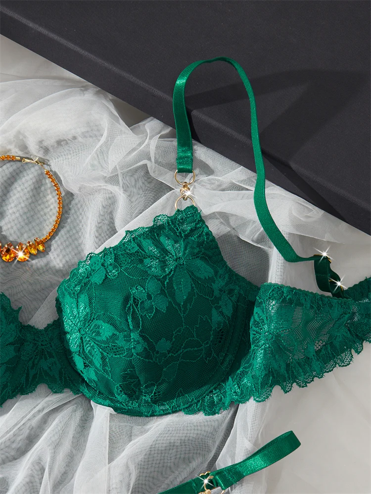Emerald Bloom Lace Lingerie Set